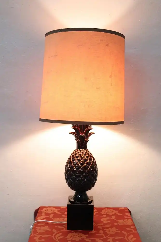Braune Vintage Ananas Keramik Tischlampe, 1970er 1