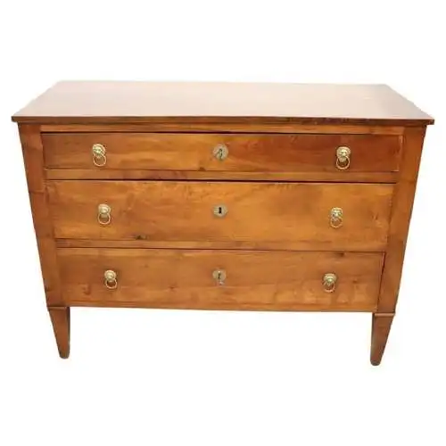 Antike Kommode aus Nussholz, 1700er