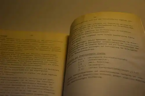 Löser, Georg / Erhard Schulz [Hrsg.]: Grundsatzprogramm Energie BUND Energiekonzept. Ökologische Energiepolitik für eine lebenswerte Zukunft.. [BUND- Information, Nr. 22]. 