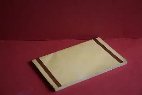 Thomas Mann: Deutschland und die Deutschen. Übersetzt und erläutert v Sinzi Kato; Deutsch/Japanisch. [Daigakusyorin Bücherei, Nr. 779]. 