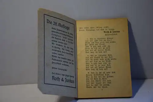 Roth & Junius Piano-und Flügel-Fabrik [Hrsg.]: Festlieder. 