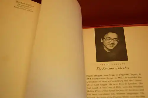Kazuo Ishiguro: The Remains of the Day. 