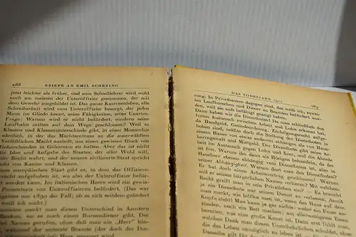 Strindberg, August: Briefe an Emil Schering. [Strindbergs Werke; Deutsche Gesamtausgabe; Abteilung: Briefe, Bd. 43.]. 