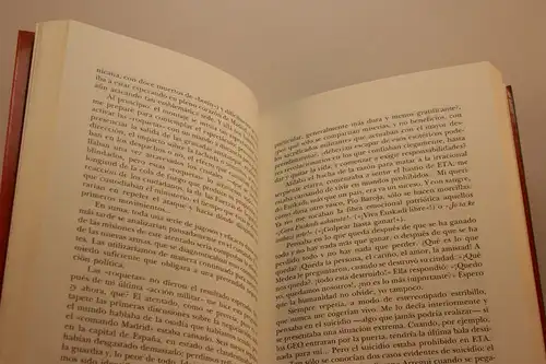 Antolín, Matías: Soares Gamboa, agur, ETA. El adios a las armas de un militante historico. 