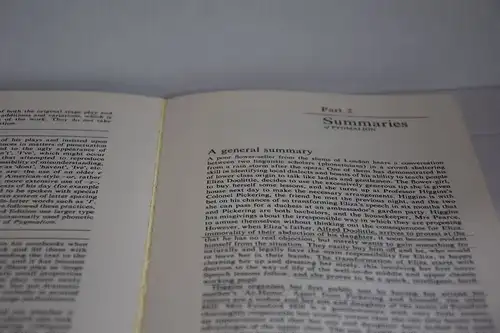 Morgan, Margery Mary: Notes on Shaw's "Pygmalion". [York Notes]. 