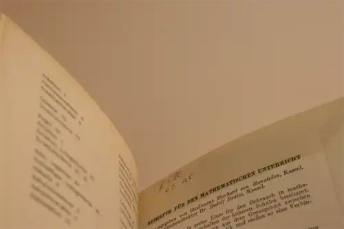 Gerd Harbeck: Einführung in die formale Logik; Mit 44 Abbildungen. [Beihefte für den mathematischen Unterricht Nr.10]. 