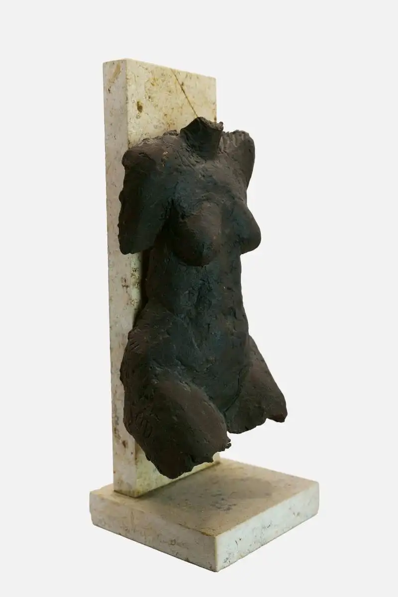 Christine Dewerny (*1947), Weiblicher Torso, um 1986 3