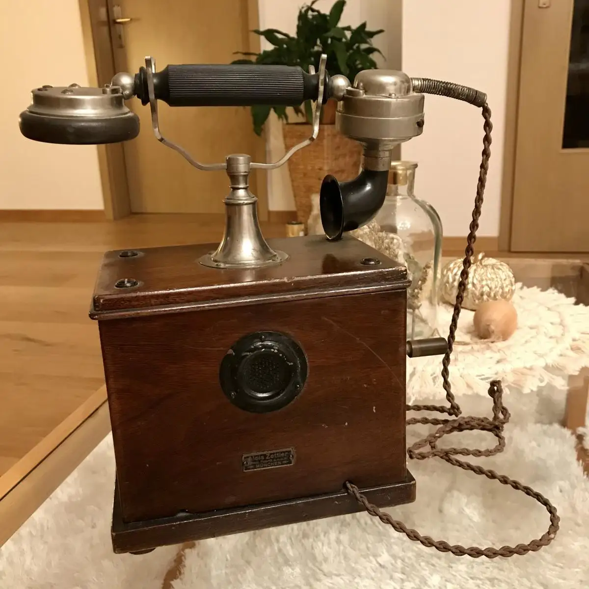 Historische Rarität: Altes Telefon Kurbeltelefon v. ALOIS ZETTLER 1924 mit Namensgravierung Friedr. Reiner 0