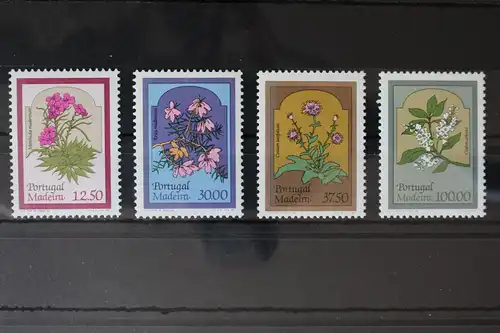 Portugal Madeira 86-89 postfrisch Blumen #RH997