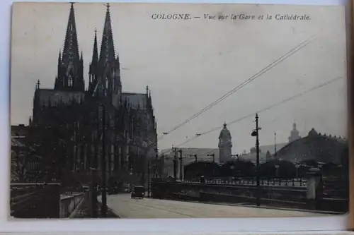AK Köln Vue sur la Gare et la Cathédrale #PD631
