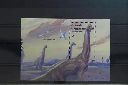 Grenada/Grenadinen Block 300 mit 1867 postfrisch #TF619