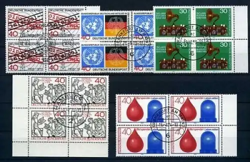 Bund 5 verschiedene 4er Blöcke zentrischer gestempelt #HK147