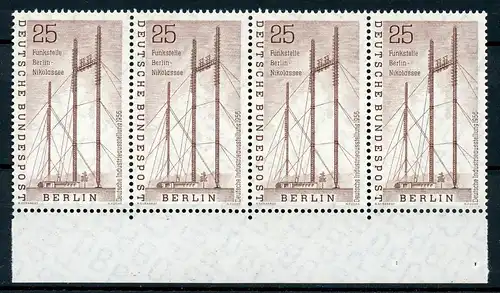 Berlin waag. 4er Streifen Unterrand 157 postfrisch #HU540