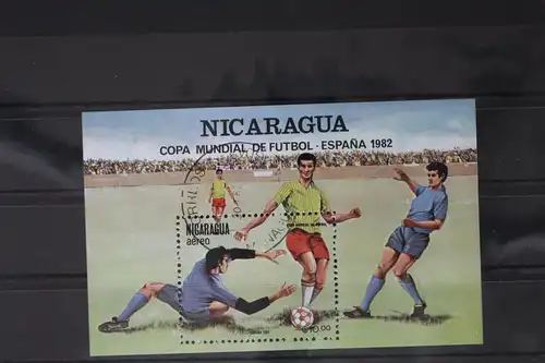 Nicaragua Block 142 mit 2245 gestempelt #UV357