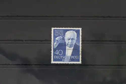 Berlin 124 gestempelt #VE692