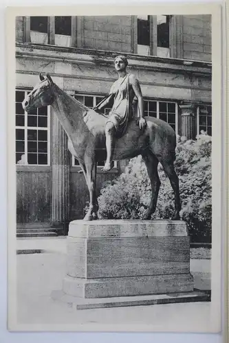 AK Berlin Amazone vor der National-Galerie #PJ281