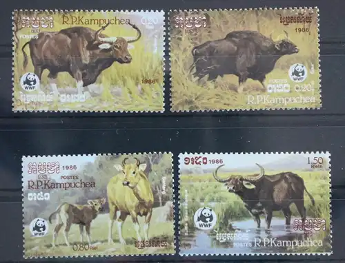 Kambodscha 823-826 postfrisch Tiere Wasserbüffel #WX313