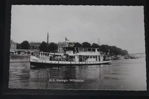 AK Niederlande MS Königin Wilhelmina, Stapellauf: Juni 1927 #PL590