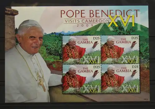 Gambia 6071 postfrisch als Kleinbogen, Papst Benedikt XVI #GH011