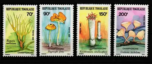 Togo 1966-1969 postfrisch Pilze #HQ127