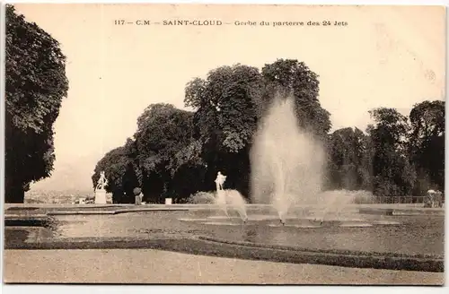 AK Saint-Cloud Gerbe du parterre des 24 Jets #PM679