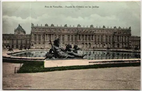 AK Parc de Versailles Facade du Château sur les Jardins #PM693