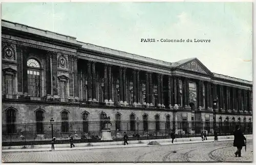 AK Paris Colonnade du Louvre #PM706