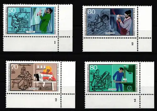 Berlin 754-757 postfrisch mit Formnummer #IW738