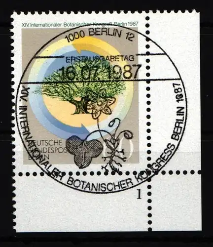 Berlin 786 gestempelt mit Formnummer #IW783