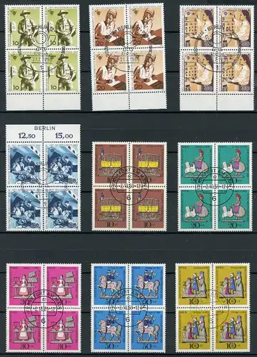 Berlin Lot 4er Blöcke zentrisch gestempelt #JW905