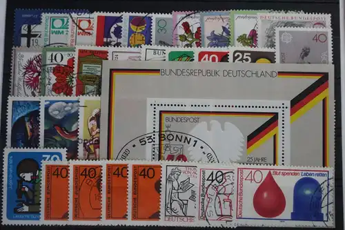 BRD Jahrgang 1974 mit 791-825 gestempelt #BRD-O-1974