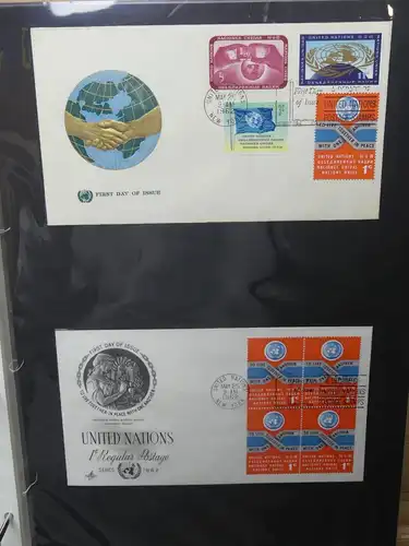 Vereinte Nationen New York FDCs ab 1951 besammelt im Ring Binder #LY662