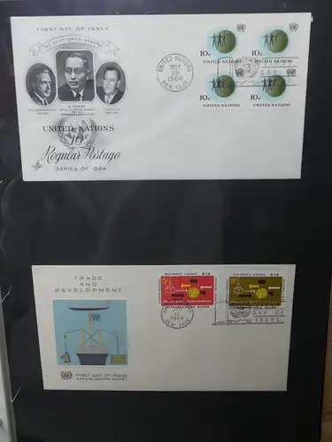 Vereinte Nationen New York FDCs ab 1951 besammelt im Ring Binder #LY662