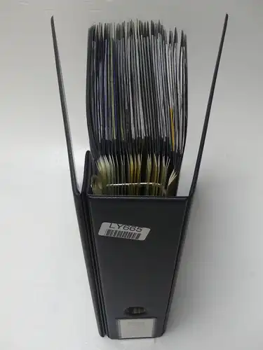 Vereinte Nationen Wien FDCs ab 1979 besammelt im Ring Binder #LY665