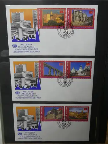 Vereinte Nationen New York FDCs ab 1988 besammelt im Ring Binder #LY664