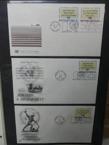 Vereinte Nationen New York FDCs ab 1966 besammelt im Ring Binder #LY663