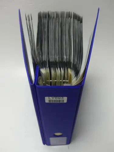 Frankreich und Gebiete FDCs ab 2002 besammelt im Ringbinder #LY693