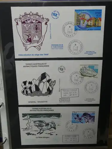 Frankreich und Gebiete FDCs ab 2002 besammelt im Ringbinder #LY693