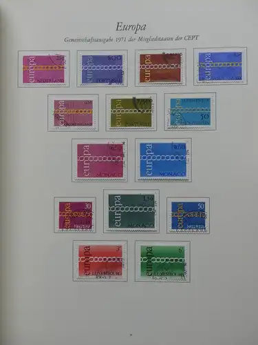 Japan ergiebige Sammlung in 2 Einsteckalben #LY796