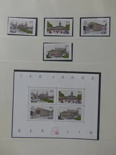Berlin ab 1954 ** besammelt, im sauberen Text ab 1948 im Safe Binder #LY841