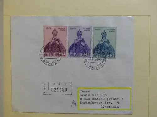 Vatikan 1963-1973 gestempelt besammelt mit Briefen im Binder #LY999