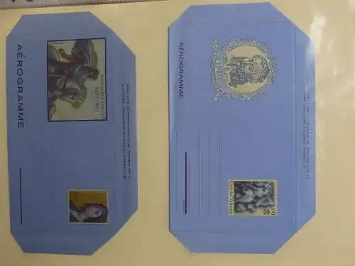 Vatikan Binder mit hauptsächlich Ganzsachen im Binder #LY998
