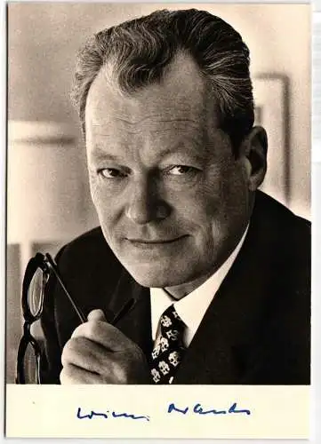 BRD auf Postkarte Autogrammkarte Willy Brandt #NQ570