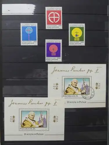 Vatikan kleine Sammlung mit 4 polnischen FDCs im Einsteck-Album #LZ217