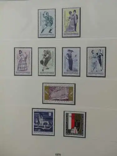 Österreich von 1959-1989 postfrisch besammelt im Lindner Vordruck #LZ444