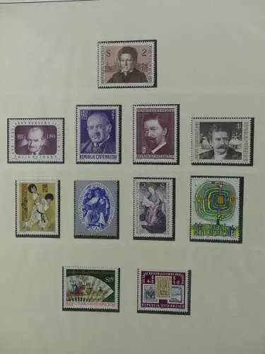 Österreich von 1959-1989 postfrisch besammelt im Lindner Vordruck #LZ444