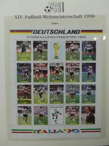 Motiv Fußball FIFA WM 1990 besammelt im FIFA Binder #LZ455