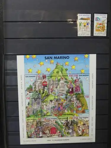 San Marino schöne Sammlung ab Klassik gut erhalten in 2 Einsteckalben #LZ517