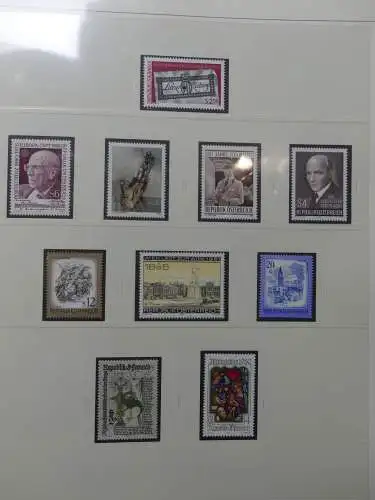 Österreich 1950-1981 ** teilbesammelt im Safe Binder #LZ697