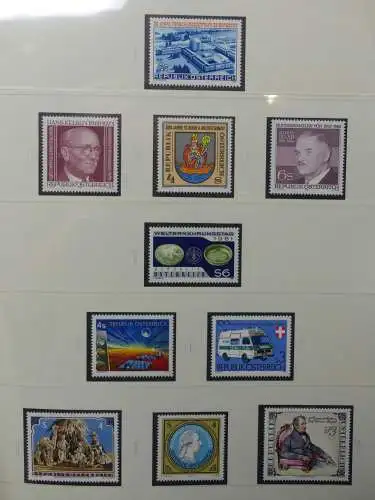 Österreich 1950-1981 ** teilbesammelt im Safe Binder #LZ697